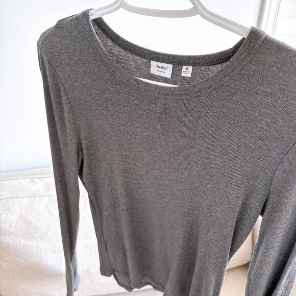 99% NEW GREY SHEER UNDER SHIRT FROM ARITZIA SIZE M - Picture 1 of 5
